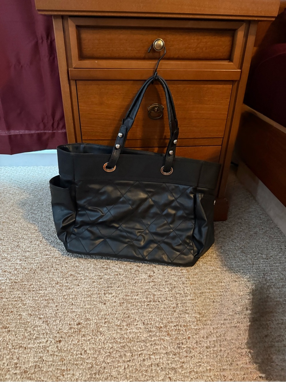 Chanel Large Beautiful Black Quilted Biarritz GM Tote Bag - Picture 5 of 13